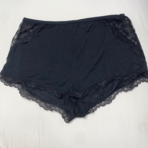 Victoria's Secret Pants - Size‎ M sleep shorts from Victoria’s Secret